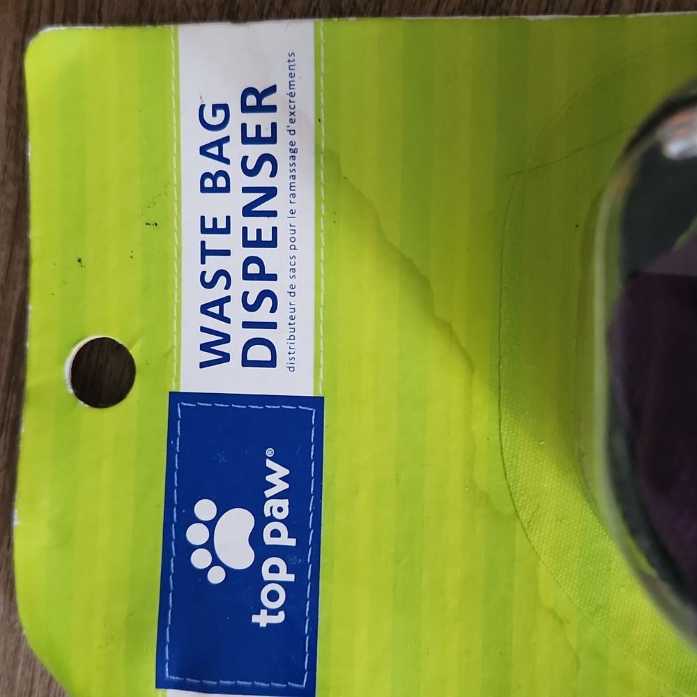 Waste bag dispenser
